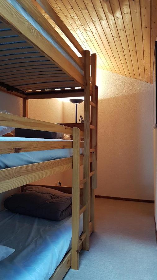 Red Apple Carroz Duplex De Charme Wifi Parking Balcon Tv Ski-Bus Les Carroz d'Araches Luaran gambar